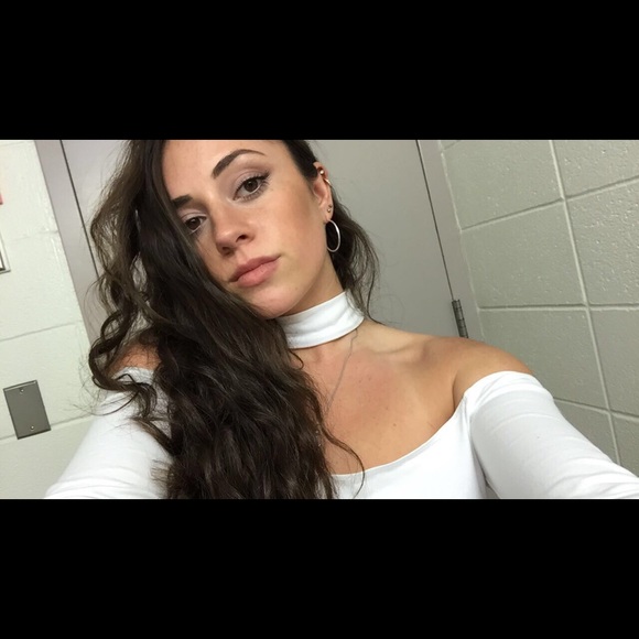 Meet your Posher, Alexis - Picture 1 of 1